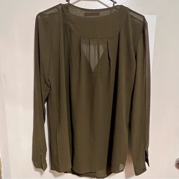 Urban Coco sheer blouse women’s size medium - Picture 15 of 15